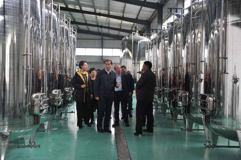 全國(guó)人大農(nóng)業(yè)與農(nóng)村委員會(huì)調(diào)研組赴我省開(kāi)展專題調(diào)研